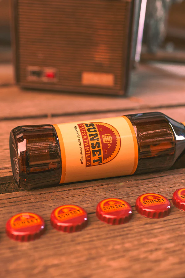 Fallout Sunset Sarsaparilla Glass Bottle & Bottle Caps - Image 4