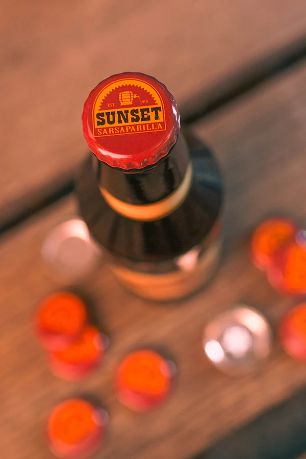 Fallout Sunset Sarsaparilla Glass Bottle & Bottle Caps - Image 6