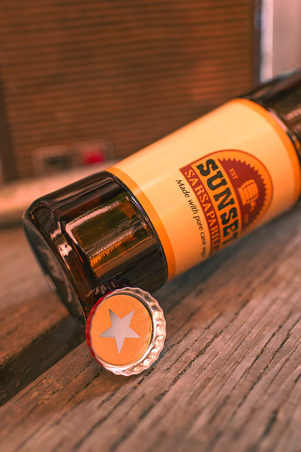 Fallout Sunset Sarsaparilla Glass Bottle & Bottle Caps - Image 7