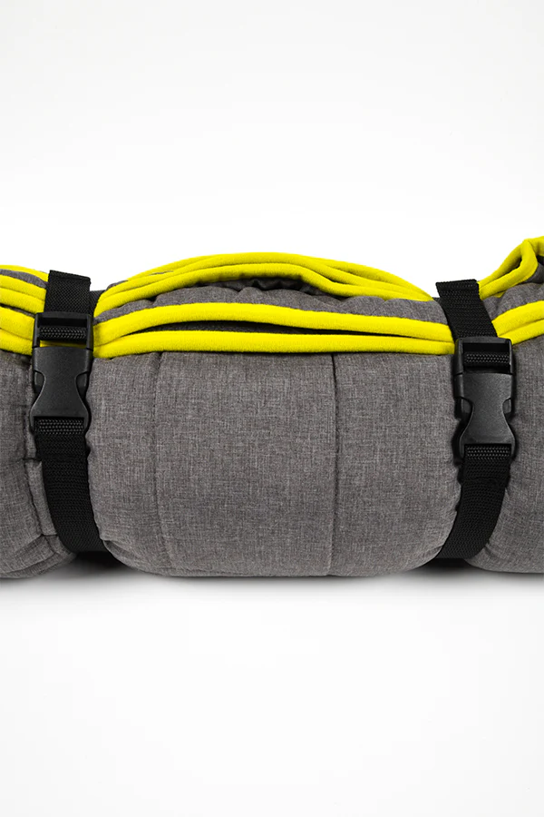 Fallout Vault-Tec General Issue Survival Blanket - Image 15