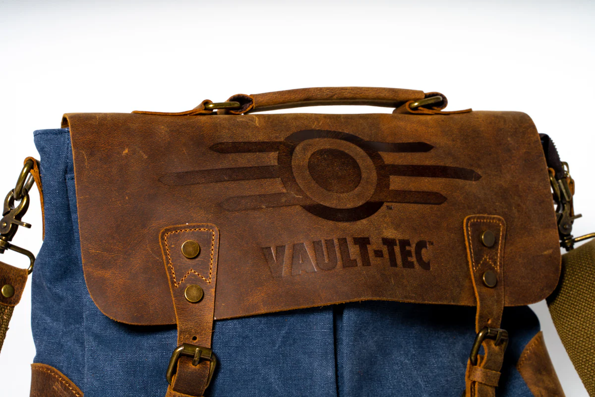 Fallout Vault-Tec Overseer Bag - Image 4